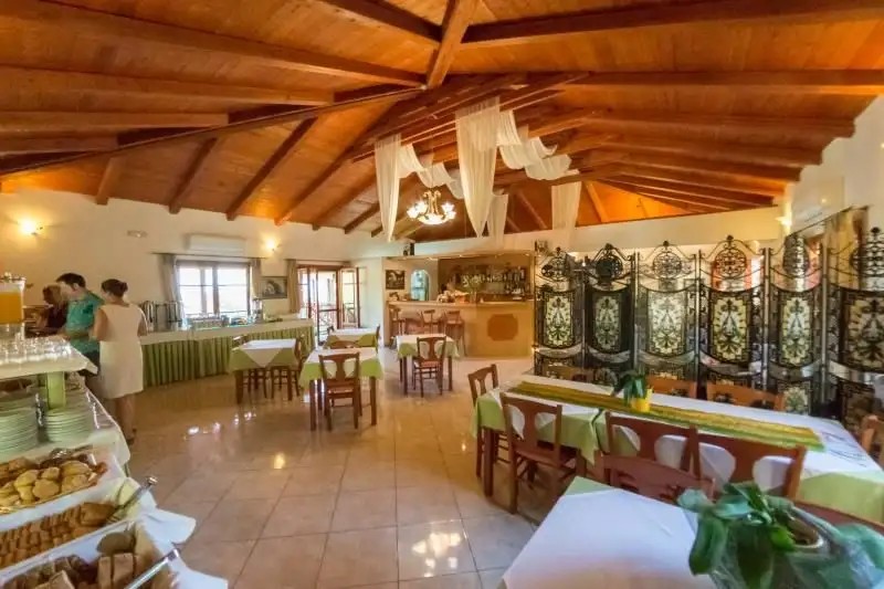 SEA VIEW VILLAGE APT