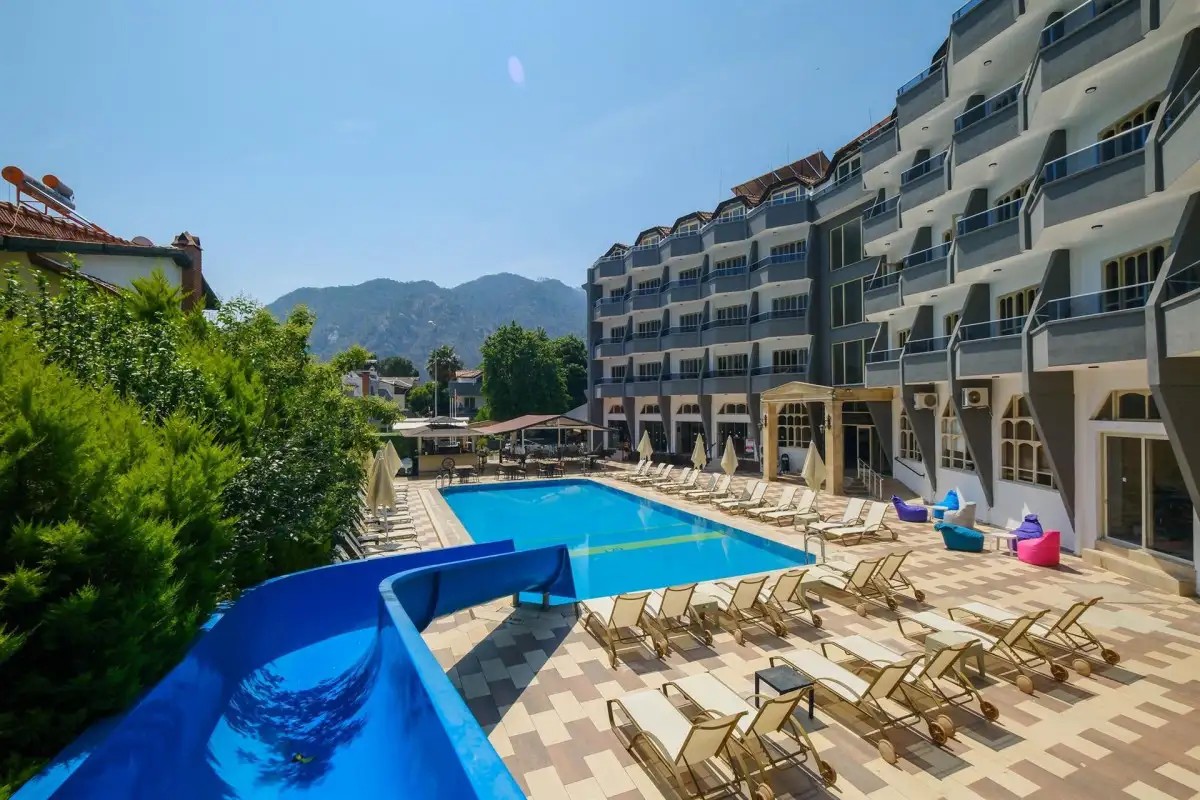 CLUB SELEN ICMELER