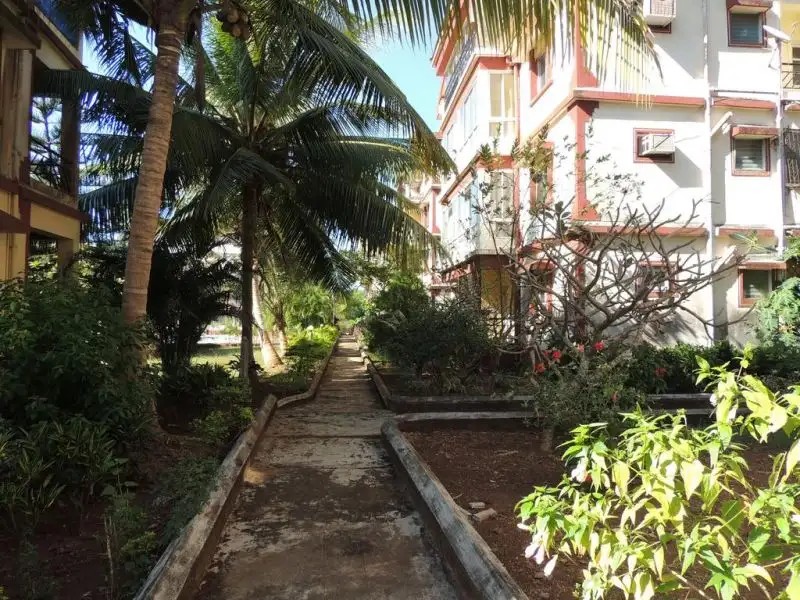 CLAREM GUEST HOUSE