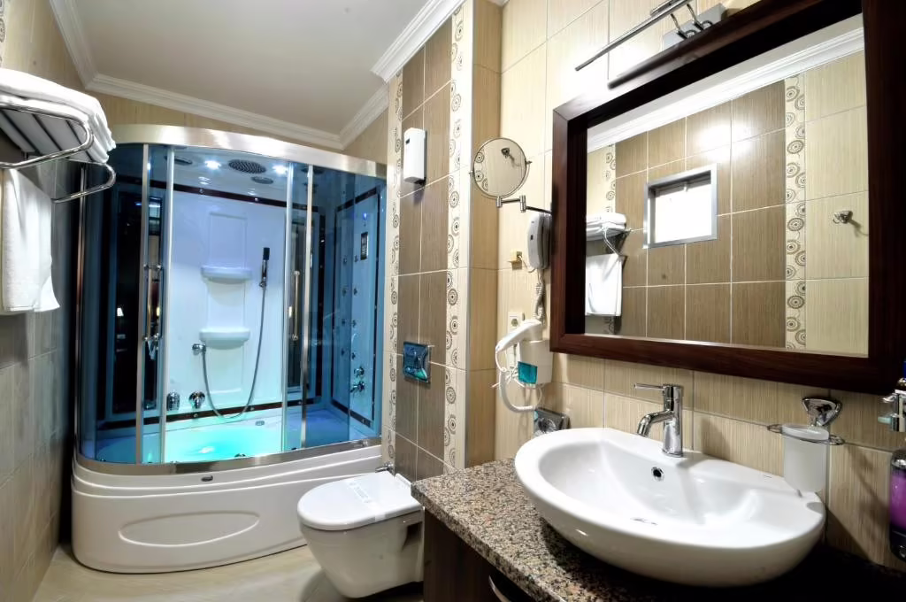 RHISS HOTEL BOSTANCI