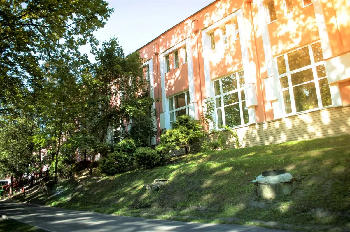 МАШИНОСТРОИТЕЛЬ САНАТОРИЙ