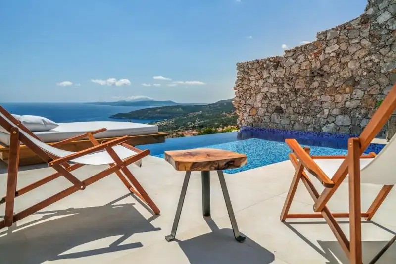 VILLAS EMERALD DELUXE