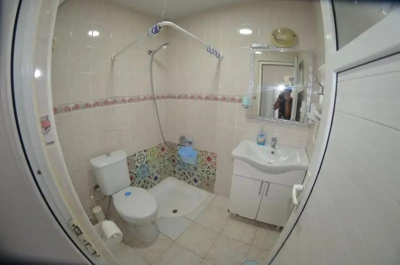 SIDE APART HOTEL
