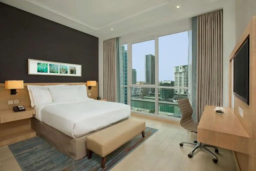 DOUBLETREE BY HILTON DUBAI JUMEIRAH BEACH