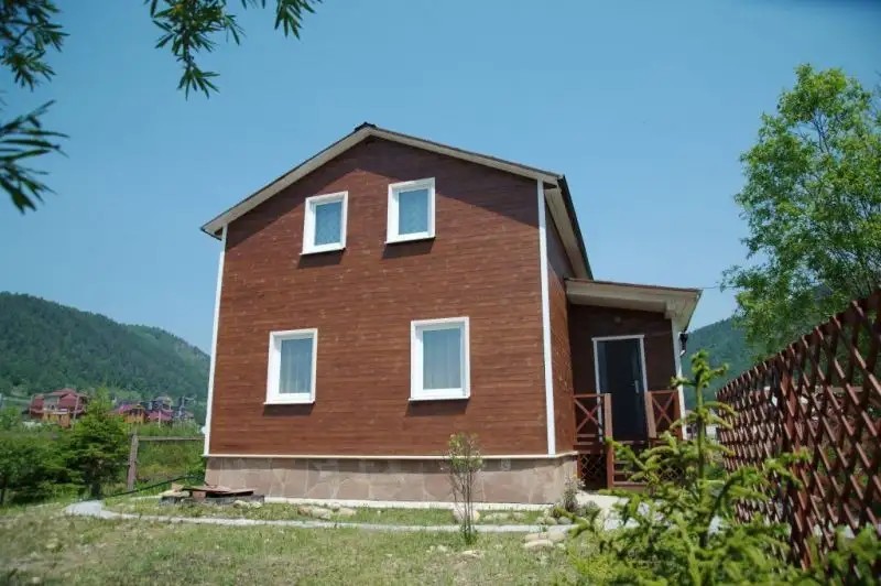 БЕРЕГ БАЙКАЛА