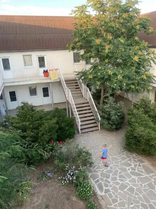 ТИХИЙ ДВОРИК
