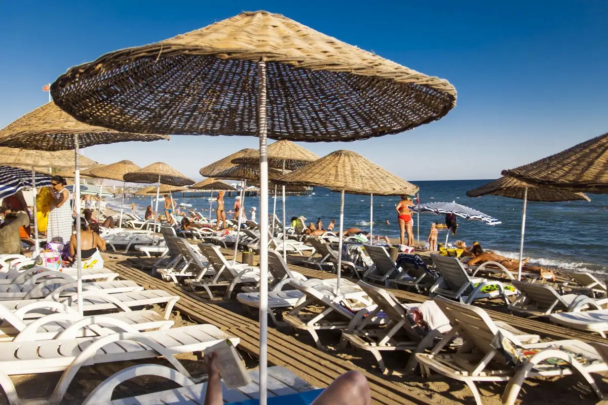 INFINITY BEACH