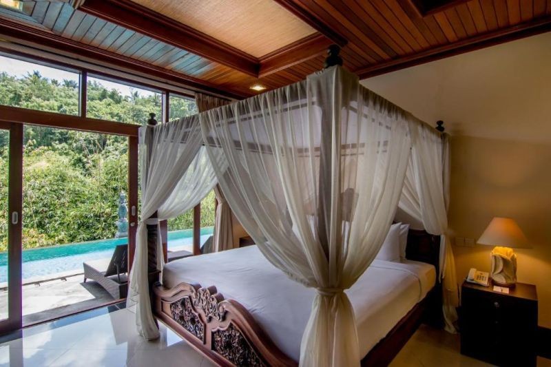 3 bedroom pool villa