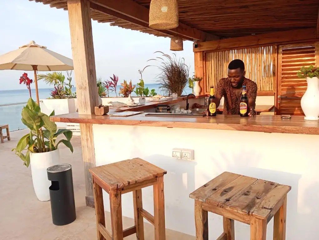 ALUNA BEACH APARTMENTS