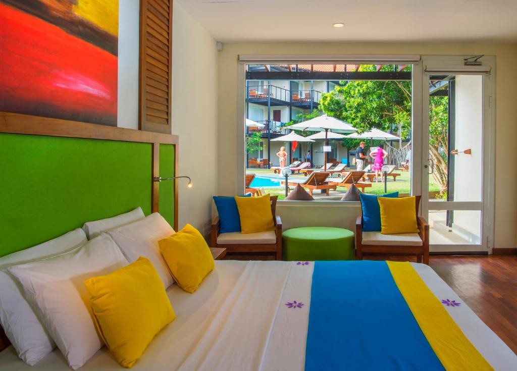 MERMAID HOTEL & CLUB
