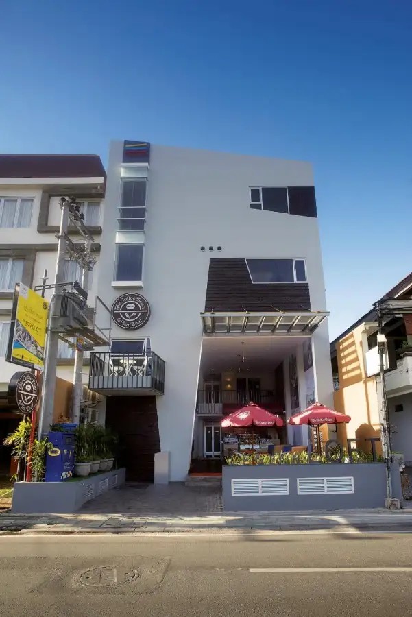 LOFT LEGIAN HOTEL