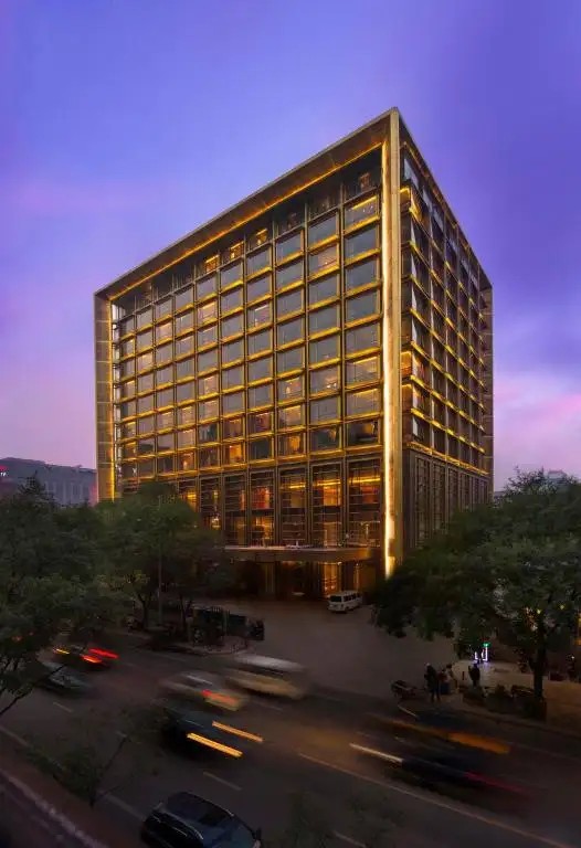 WALDORF ASTORIA