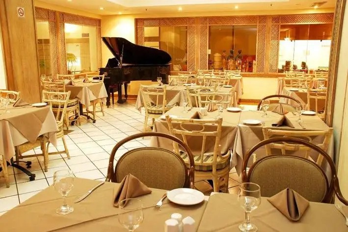 ADDRESS WEST SIDE HOTEL RESIDENCE