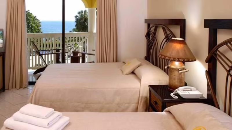 LIFESTYLE TROPICAL BEACH RESORT & SPA