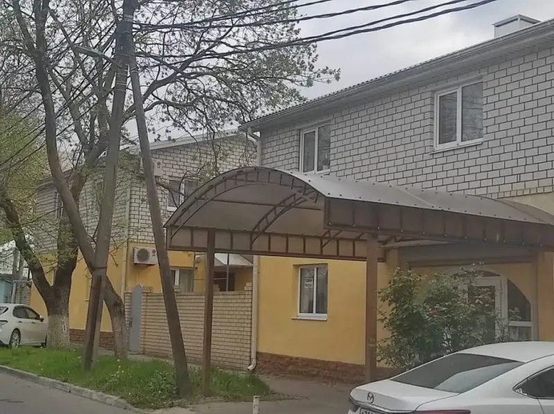 ГОСТЕВОЙ ДОМ НА ЧЕРНОМОРСКОЙ 54