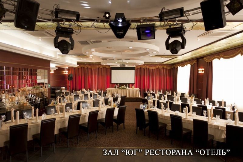 КОЛОМНА ГОСТИНИЦА