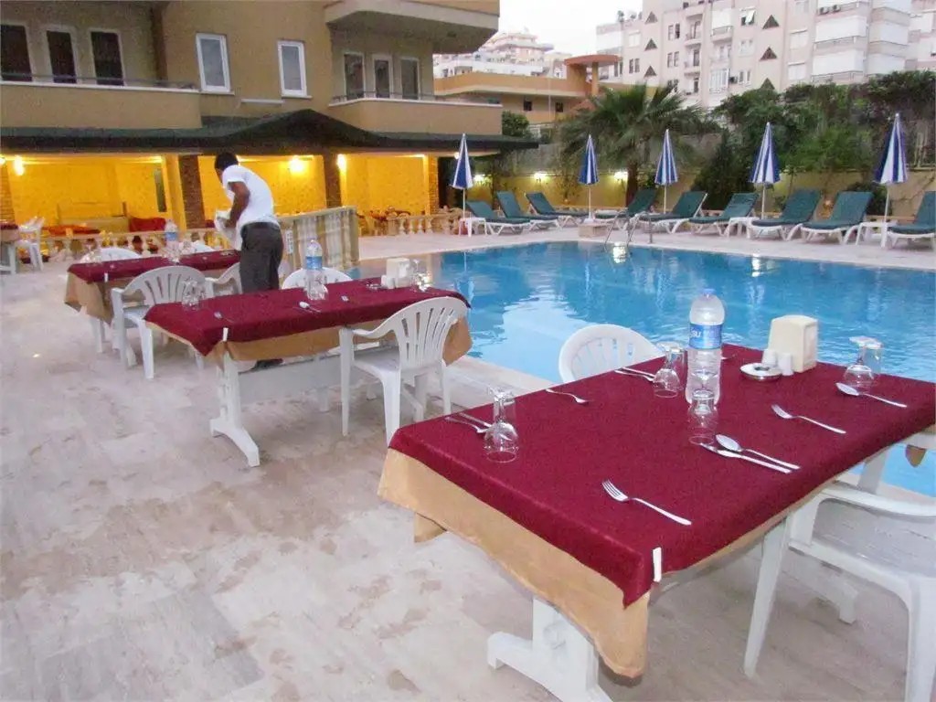 GOLD TWINS FAMILY BEACH (EX. GOLD TWINS SUITE)