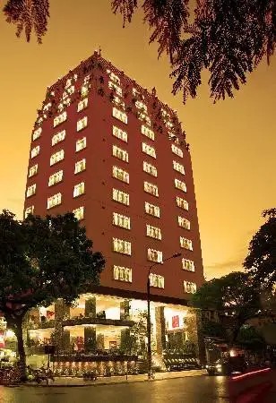 MAY DE VILLE TRENDY HOTEL & SPA (EX. MAY DE VILLE CITY CENTRE)