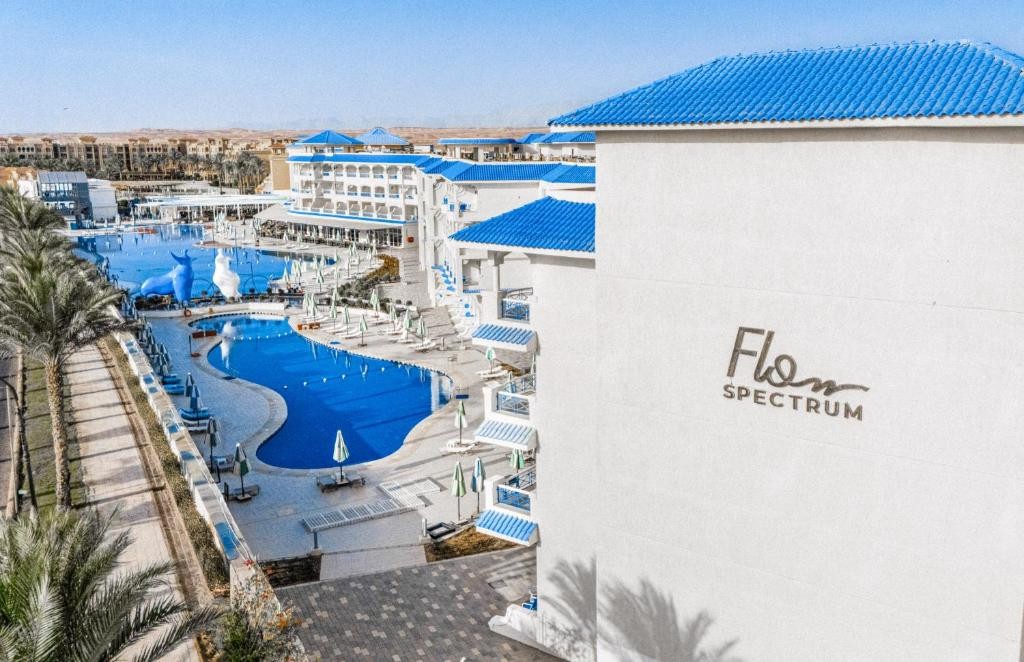 FLOW SPECTRUM RESORT SAHL HASHEESH