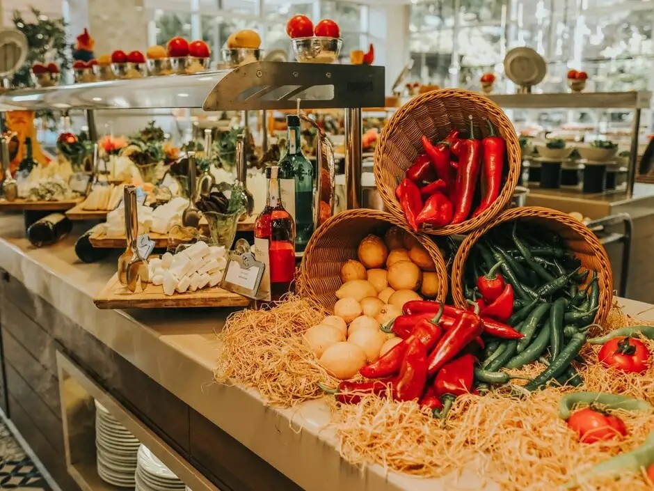 SATURN PALACE RESORT