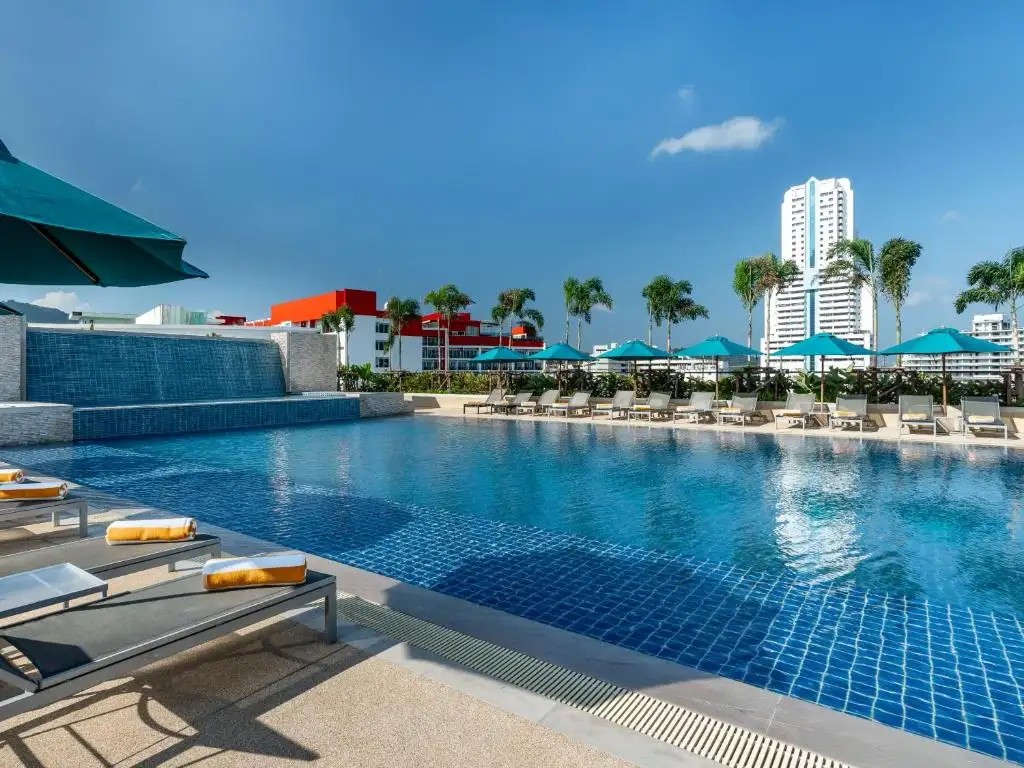 M SOCIAL HOTEL PHUKET (EX. MILLENNIUM RESORT PATONG)