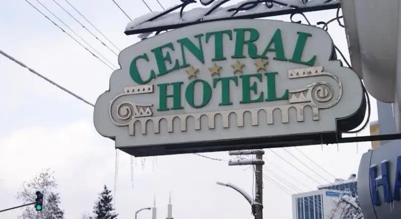 CENTRAL HOTEL