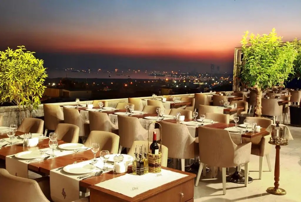 DARK HILL HOTEL LALELI