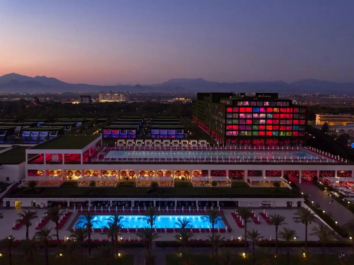 ADAM & EVE HOTEL ADULTS ONLY 16+