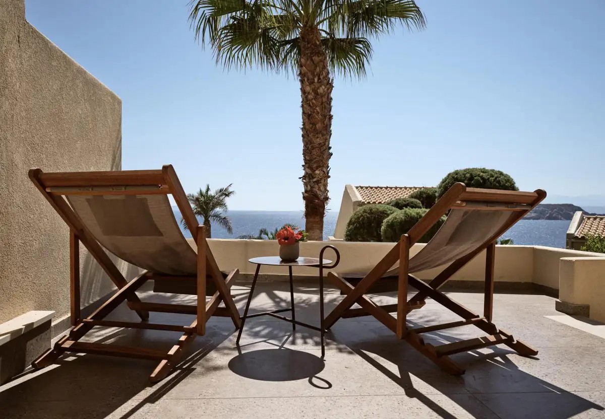 SEA SIDE A LIFESTYLE RESORT