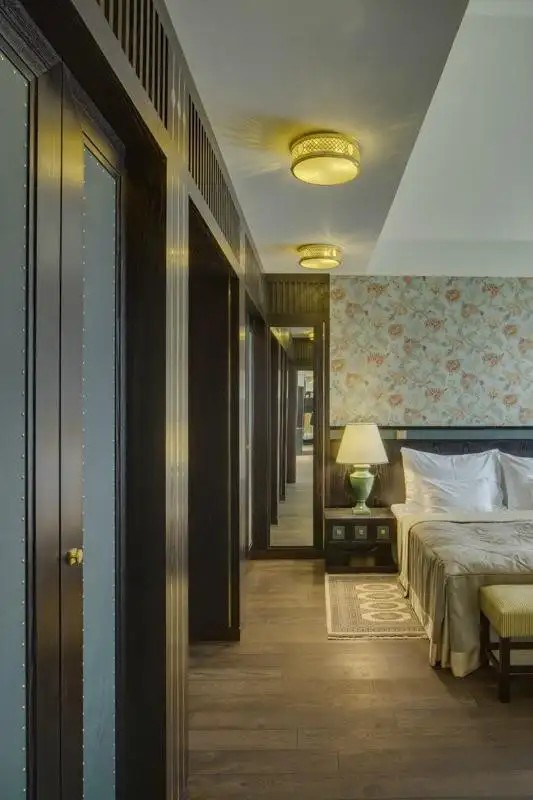 SAVOY PRAHA