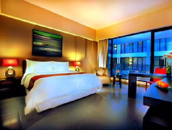 100 SUNSET 2 HOTEL