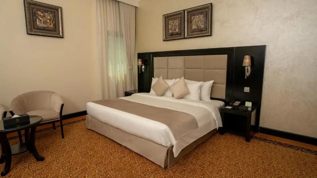 ROYAL GRAND SUITE HOTEL