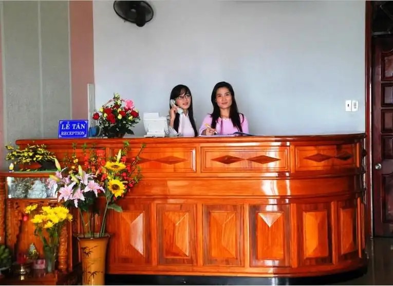 NAM HONG HOTEL