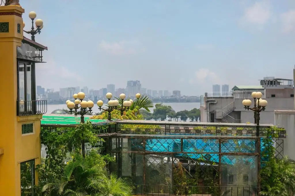 BABYLON GRAND HOTEL & SPA