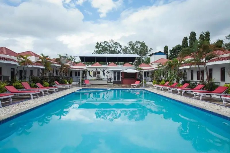 NAKED SPACE BOUTIQUE HOTEL