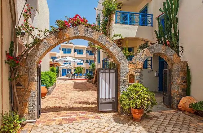 NANA ANGELA APARTMENTS