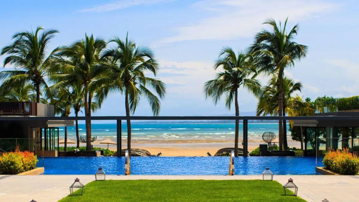 PHUKET MARRIOTT RESORT AND SPA NAI YANG BEACH