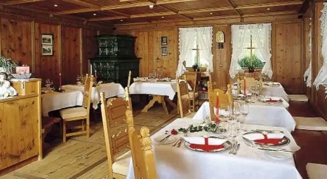 GENZIANA HOTEL SELVA GARDENA