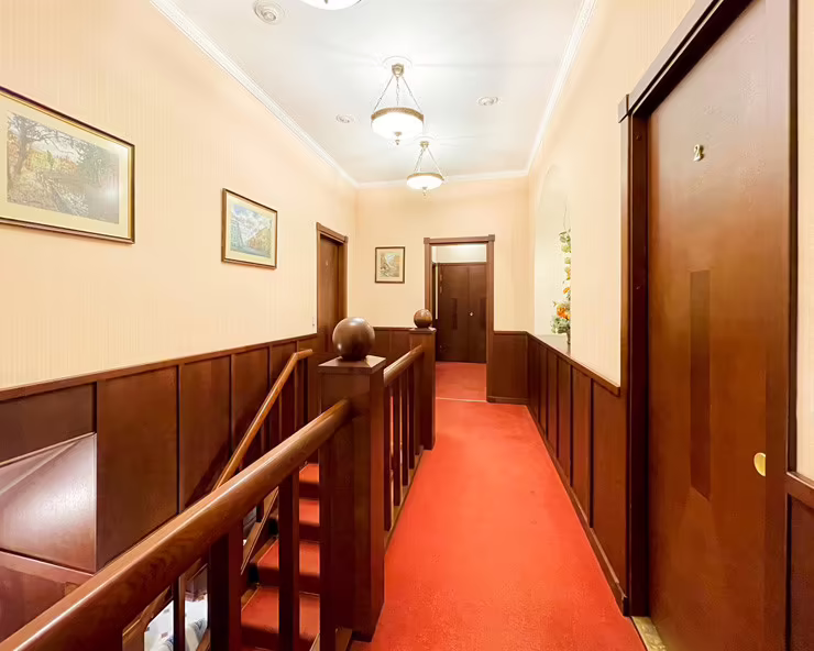 ERMITAGE HOTEL