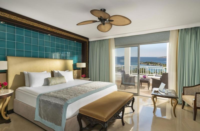 deluxe sea view