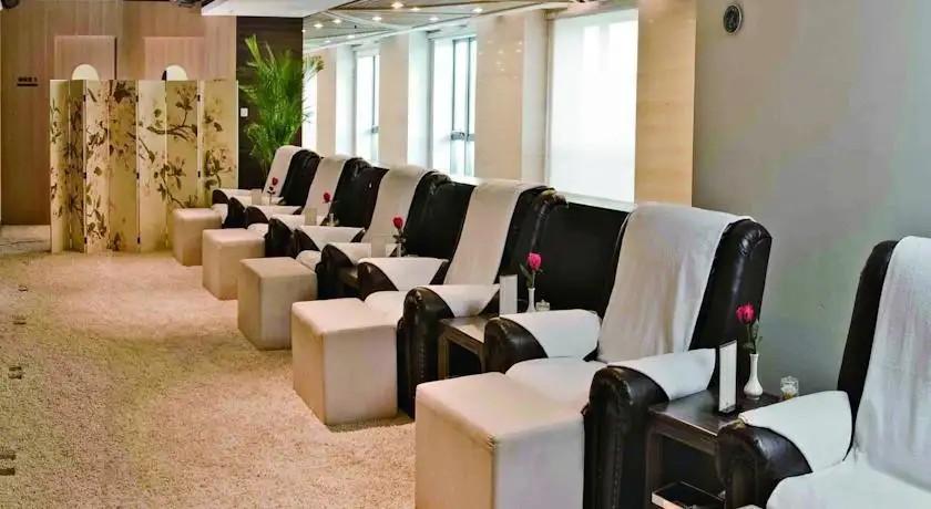 DAYS INN BUSINESS PLACE LONGWAN BEIJING