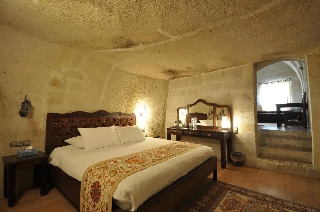 DREAMS CAVE HOTEL