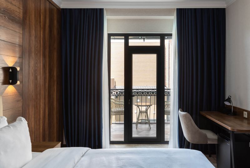 standard with balcony