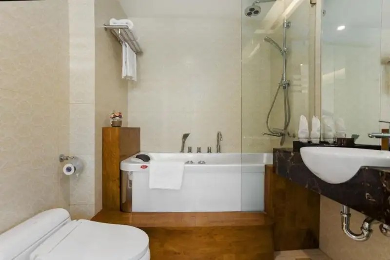 LUXURY OLD QUARTER HOTEL