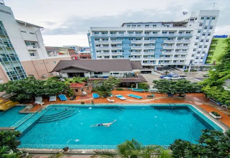 SUTUS COURT 5