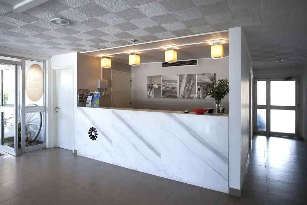 COSTANTIANA BEACH APT