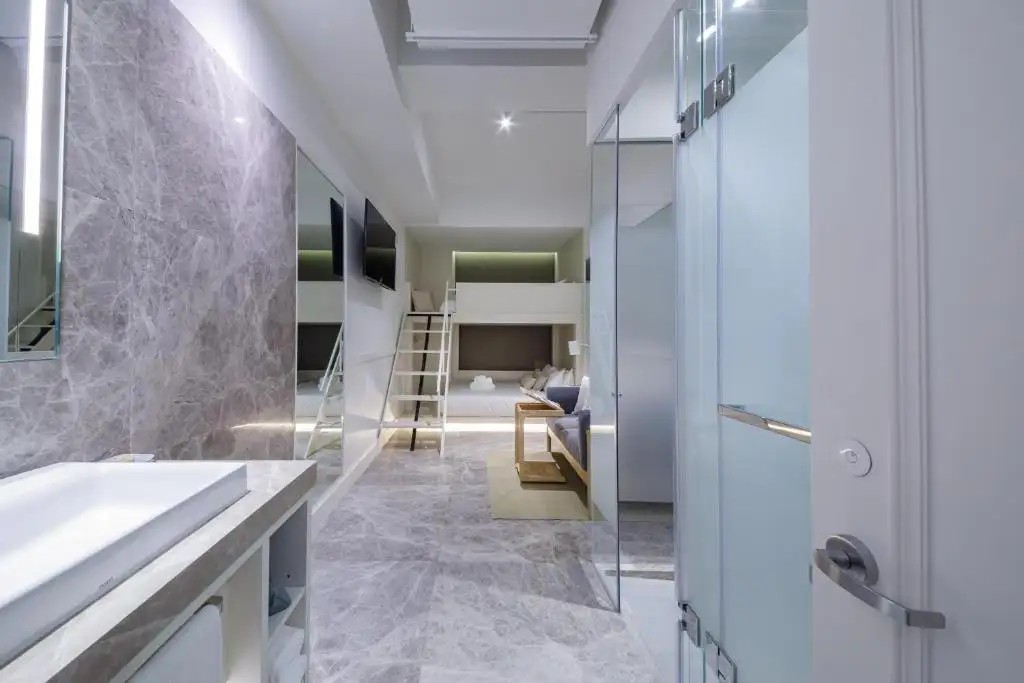 THE CHARTERHOUSE CAUSEWAY BAY