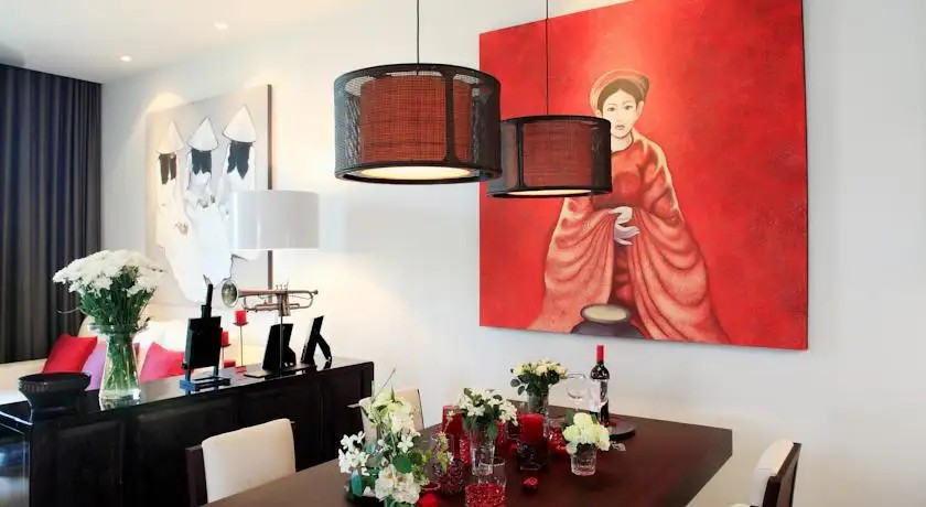 TWO VILLAS HOLIDAY - ONYX STYLE NAIHARN BEACH