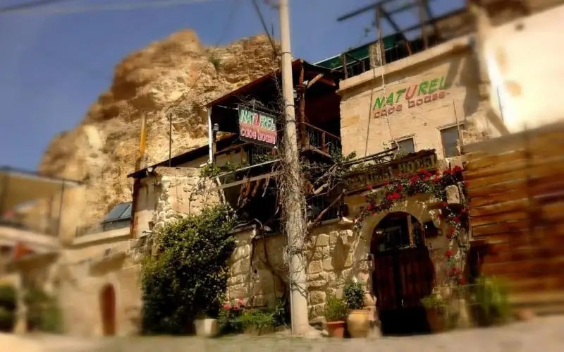 NATURELS CAVE HOUSE