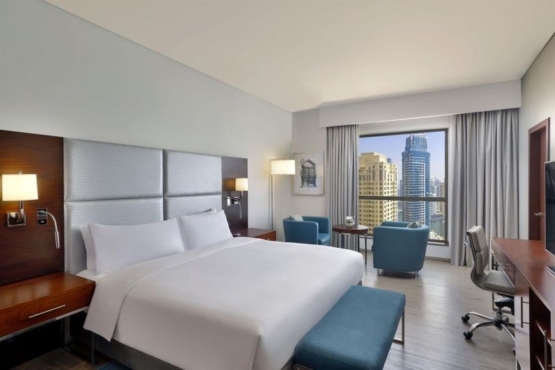 3 bedroom family suite with balcony